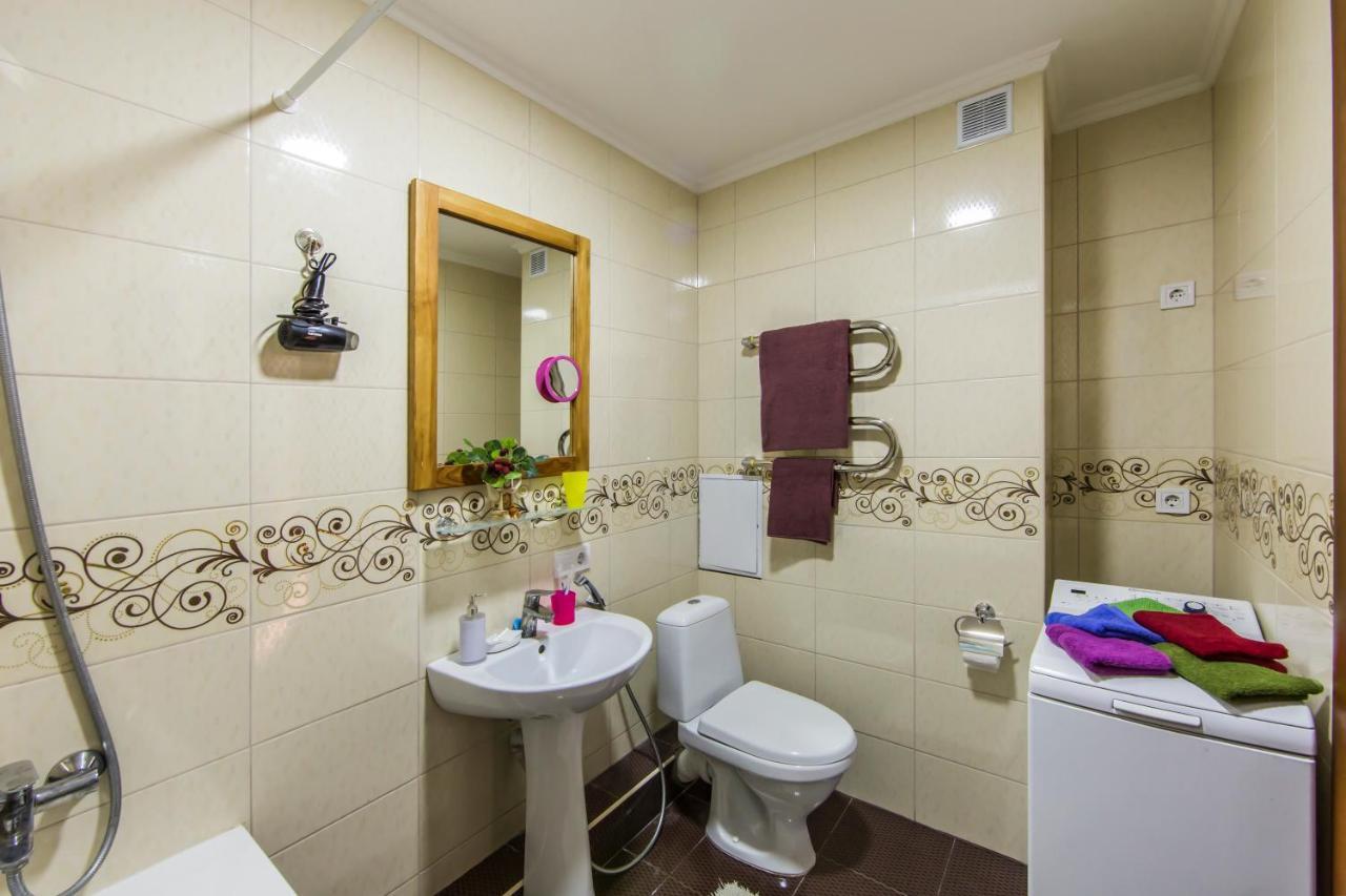 Super Comfort Flat For You Near The Metro. Kiev Esterno foto