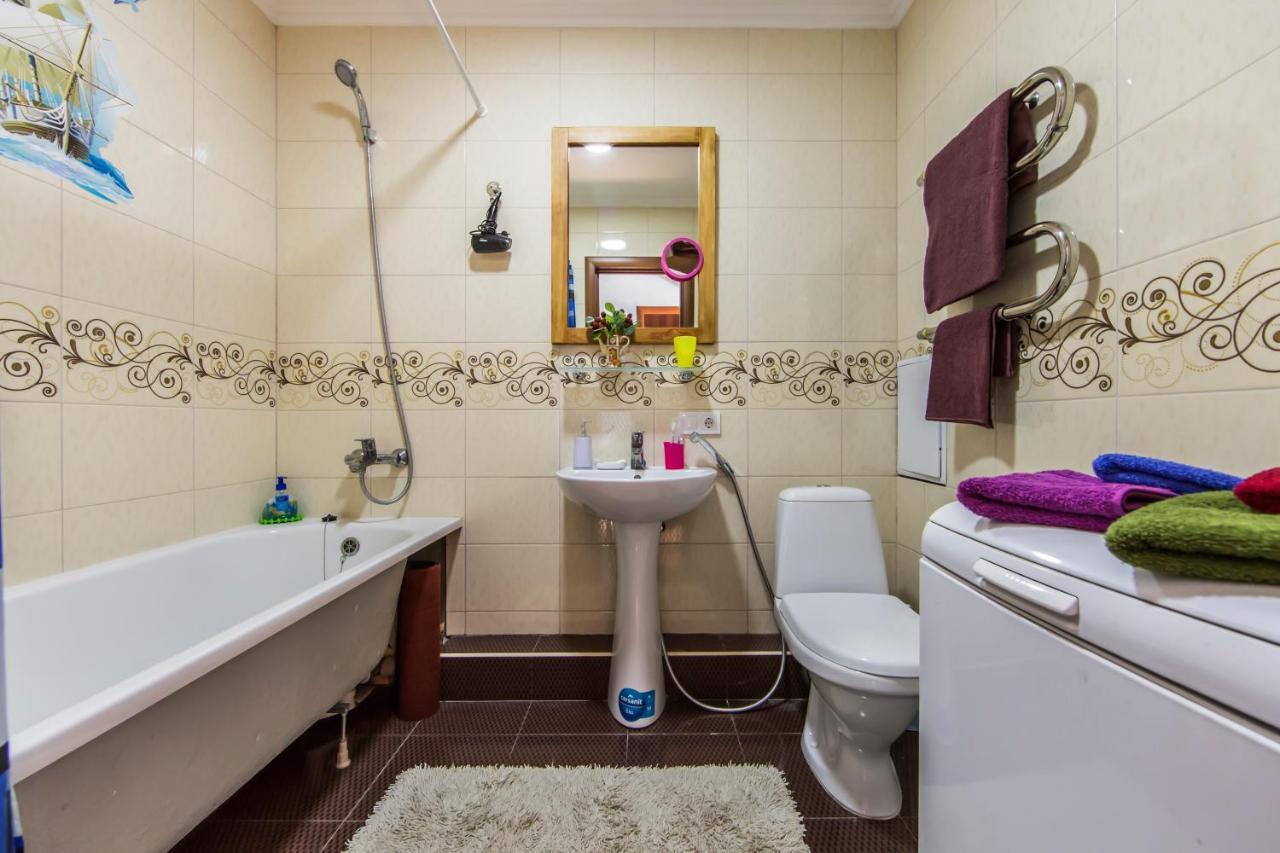 Super Comfort Flat For You Near The Metro. Kiev Esterno foto